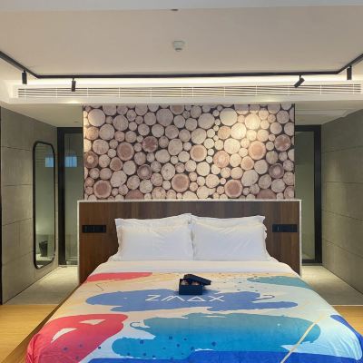 彩蛋房（智能客控+城景落地窗+驚喜禮包+BLUGMAN藍牙音箱） ZMAX HOTELS（佛山祖廟創意產業園店）優惠