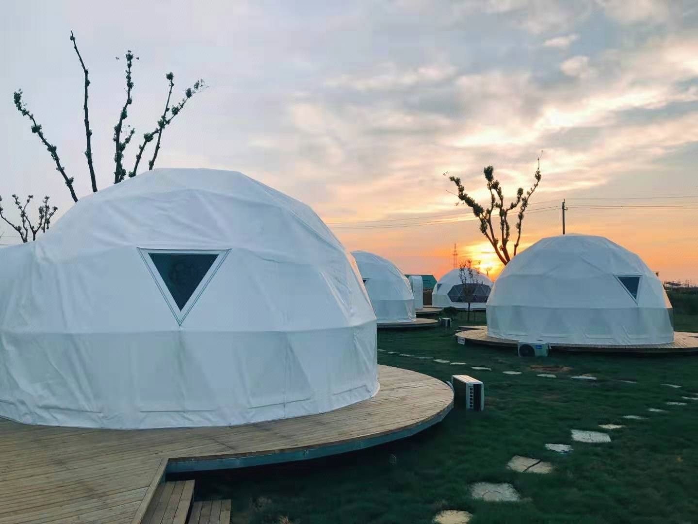 星空露營帳篷大床房