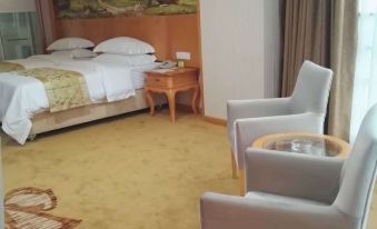 Vienna Hotel (Jiangmen Yingbin Avenue)