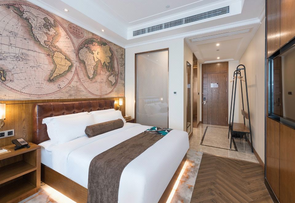 啡凡河景大床房（芝华士沙发+可投屏电视）