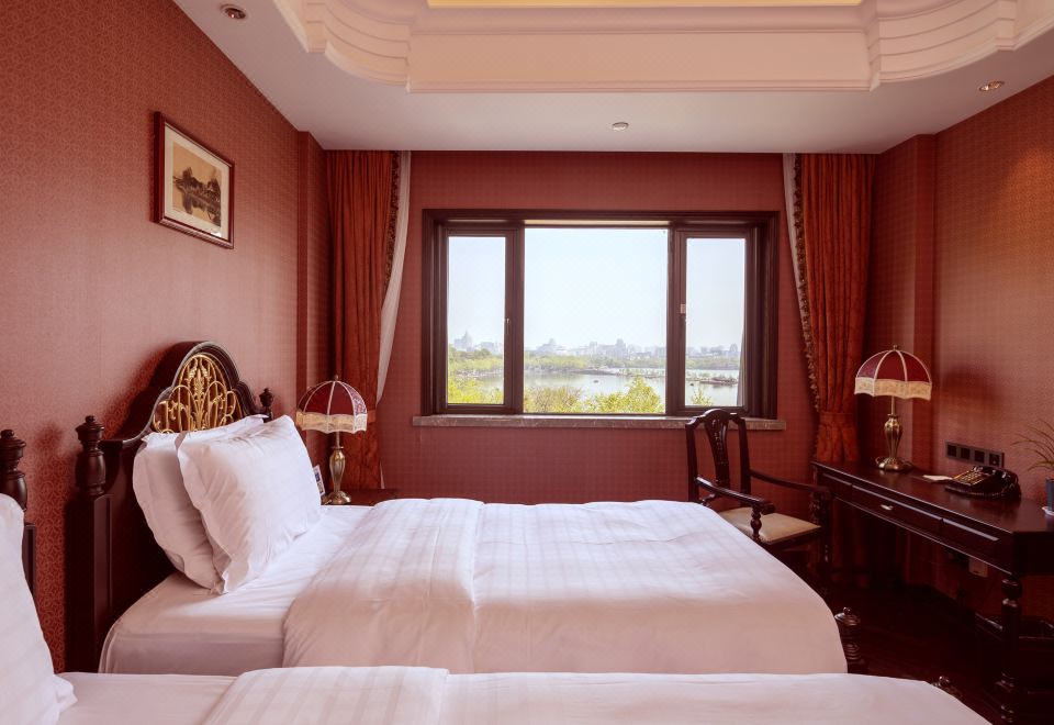 Hangzhou The New HotelHe Zhuang Lakeside Twin Room