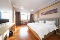 Uncle Yong Hotel