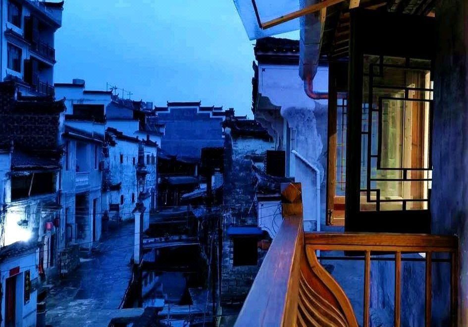 Zhilan Scenic Balcony Double Bed Room