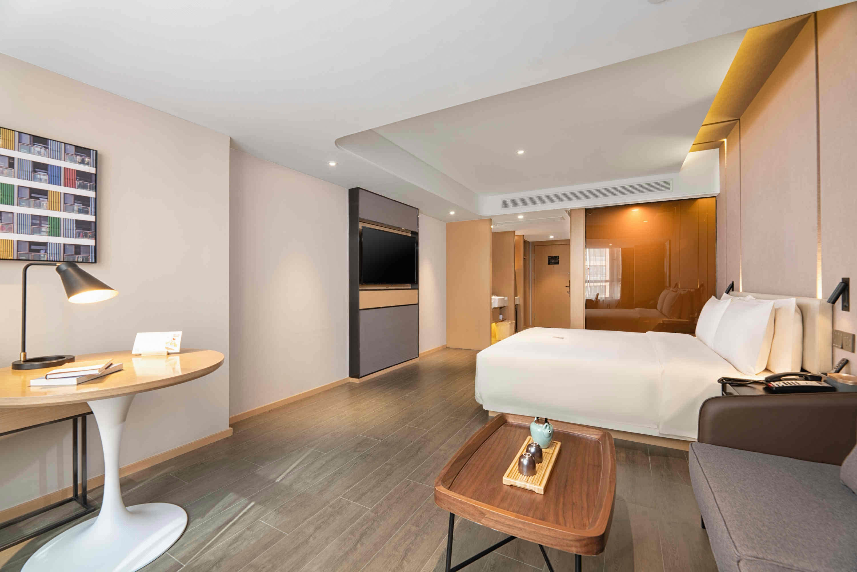 Atour Hotel Xi‘an Gaoxin Technology Road几木大床房【丝涟床垫+手机投屏】