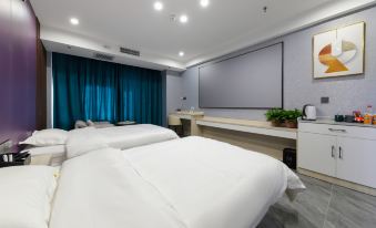 YingKeSong smart hotel (Baotou Convention and Exhibition Center)
