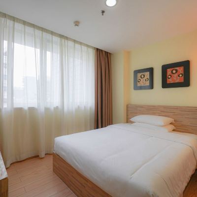 精品大床房 白雲城市飯店（廣州火車站地鐵站店）優惠