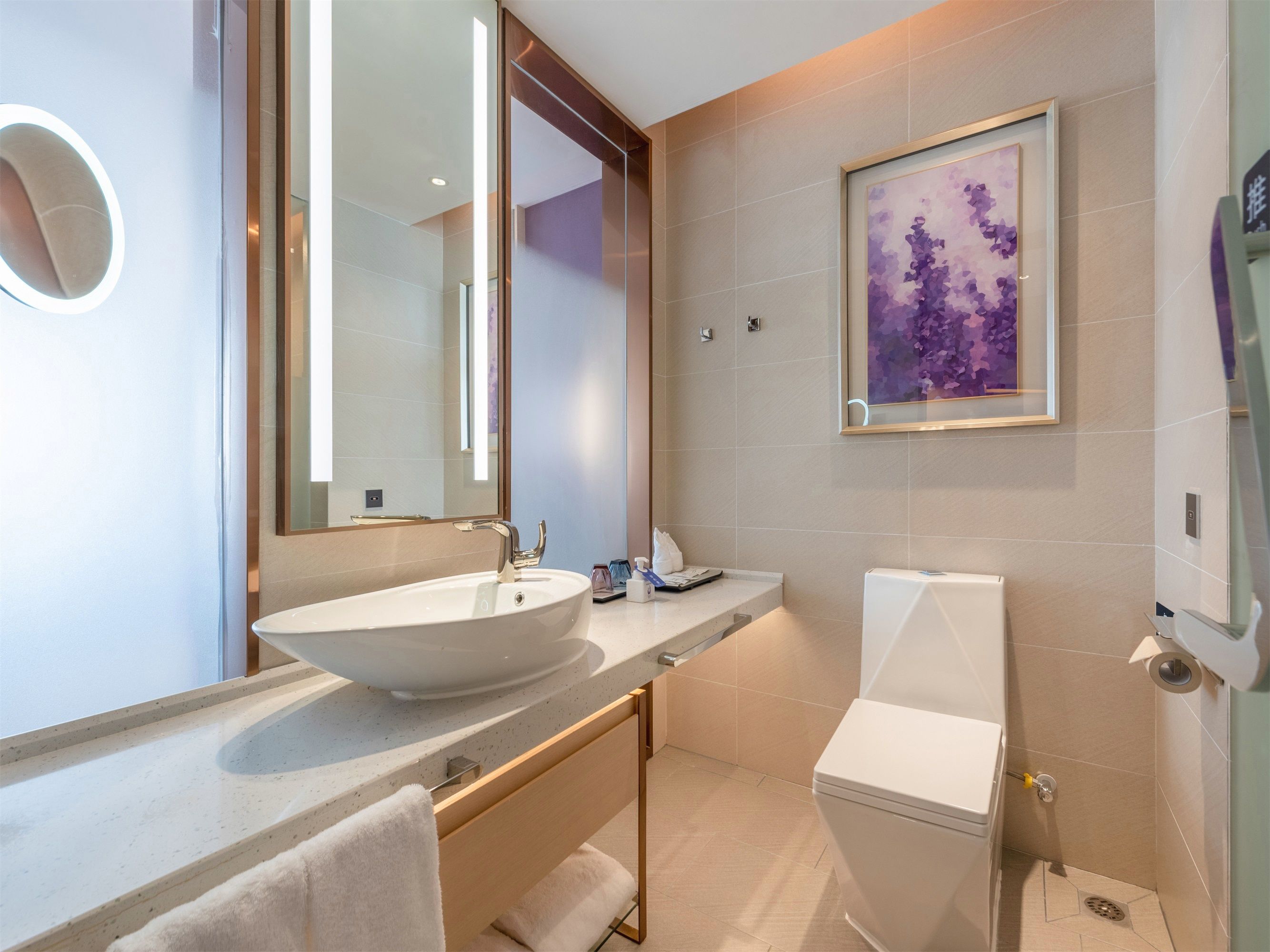 豪华套房（手机可投屏+慕思床垫+静享睡眠+一房一厅）