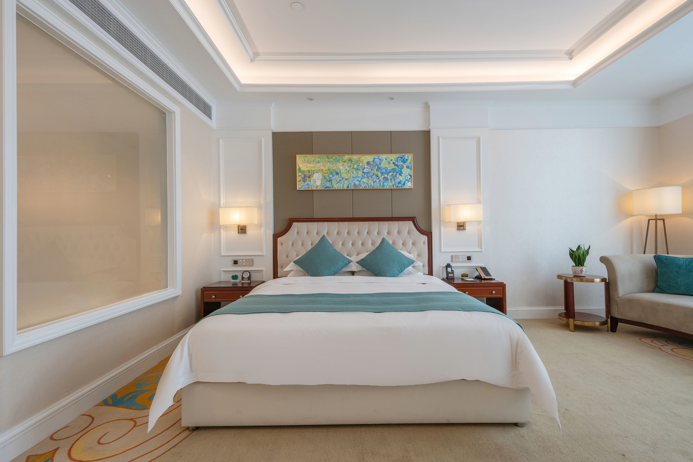 行政大床房（舒适沙发+小冰箱）