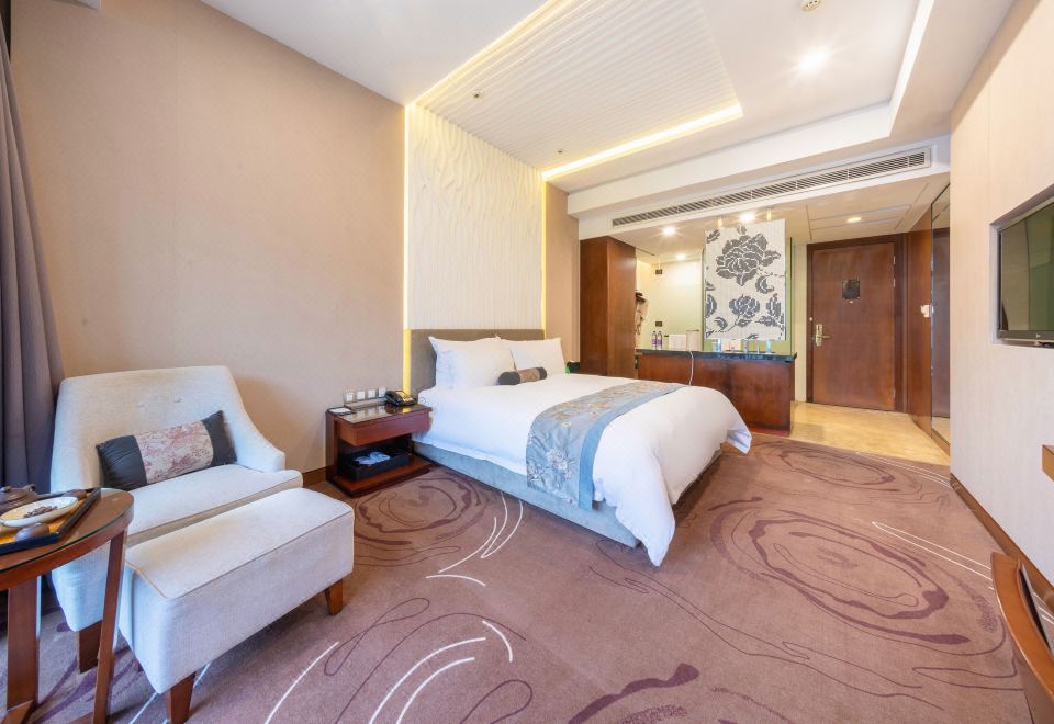 豪華水景陽台大床房