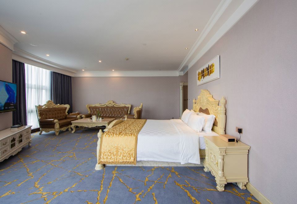 行政大床房（ 超大床+全景落地窗）