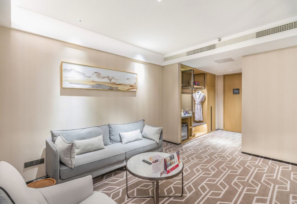 行政双床房（水系花园景观+80支贡缎床品+金可儿床垫）