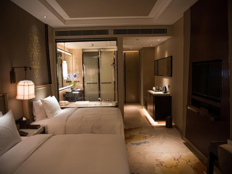 豪華雙床房（繁華街景+深睡床墊+靜音加濕器）