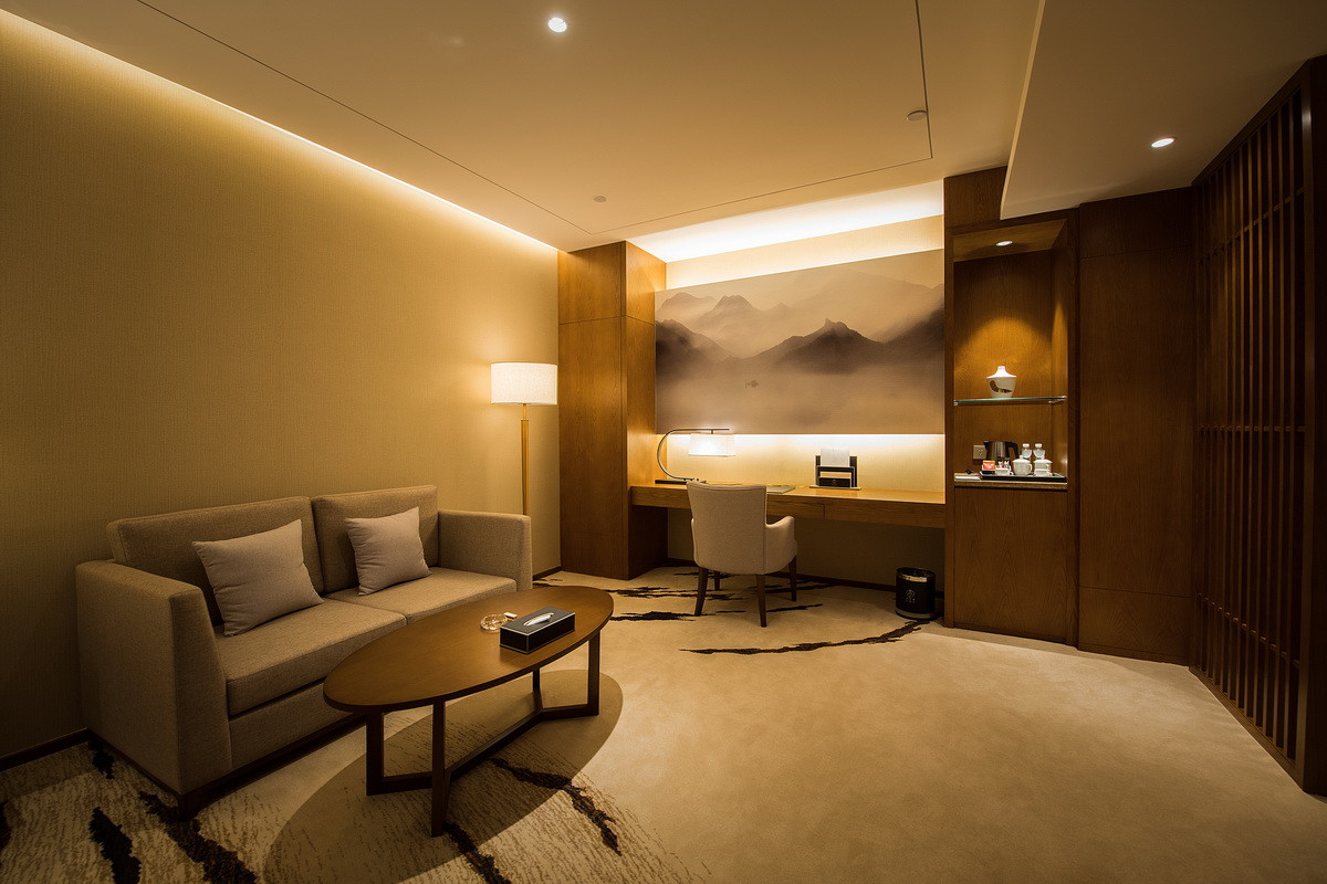 豪华江景大床房