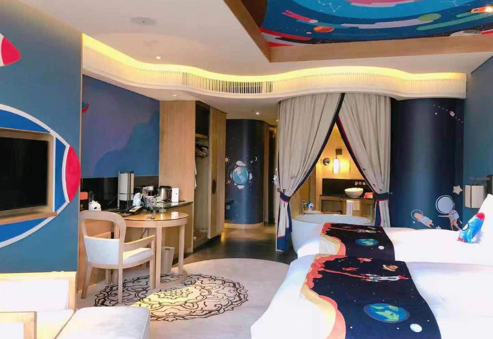 太空主題親子標準間