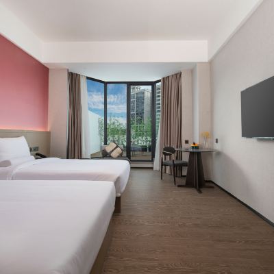 零壓花園雙床房（帶空中花園+液晶大屏可投屏） 喜悦門酒店（佛山容桂漁人碼頭店）優惠