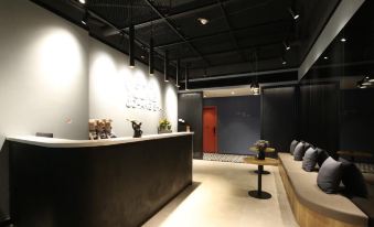 MeYoung   MeHouse   Hotel  (Changsha  wuyi  square  Pozi Street store)