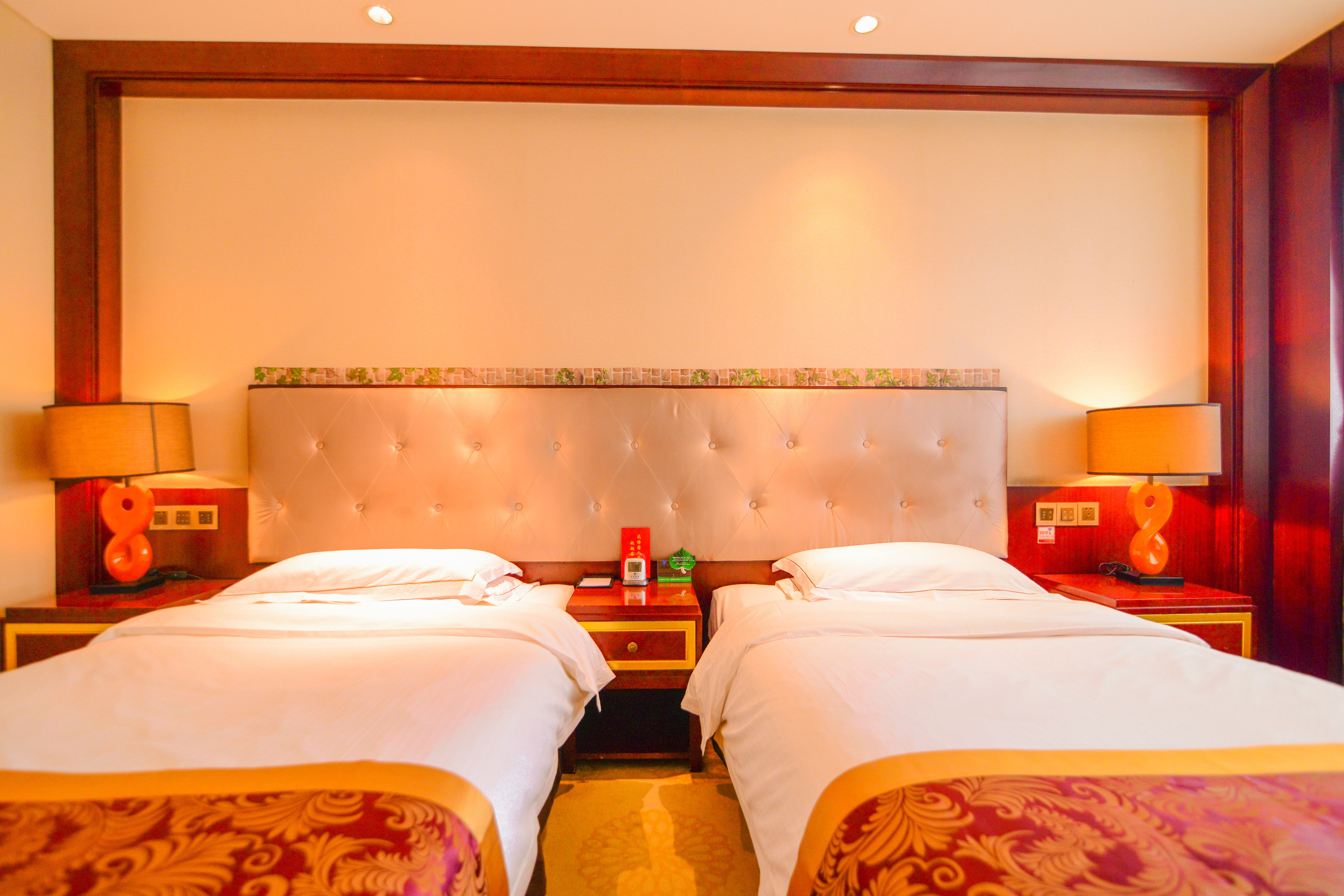 Hongyuan Hotel商務標準間