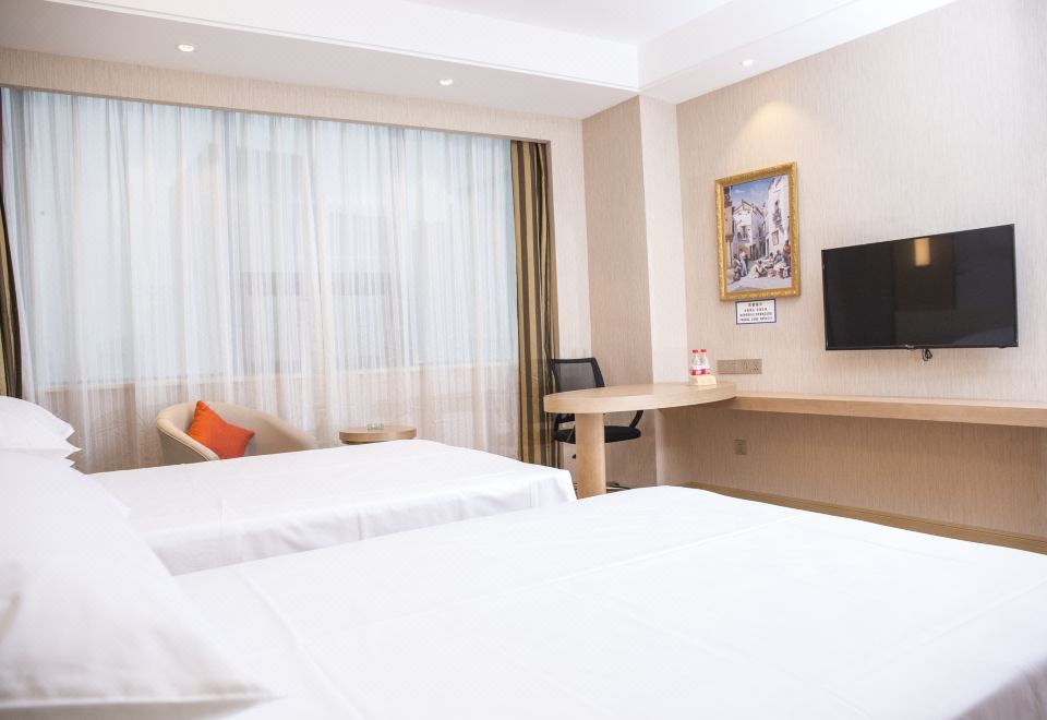 Vienna International Hotel (Chengdu Pidu Bailun Plaza)Superior Room (2 Beds)