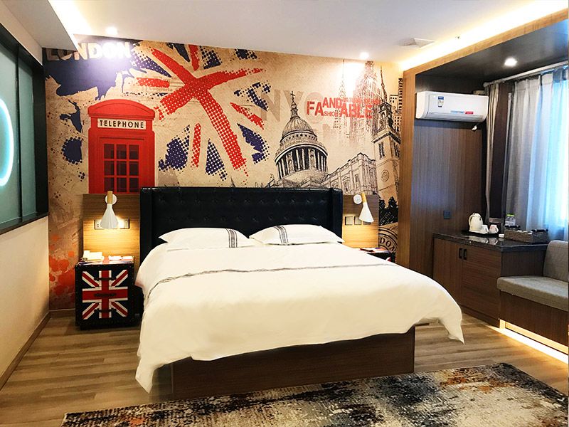 花园尊享大床房