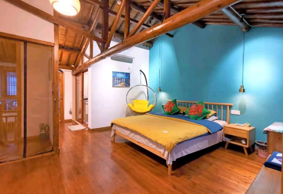 Zhilan Scenic Balcony Double Bed Room