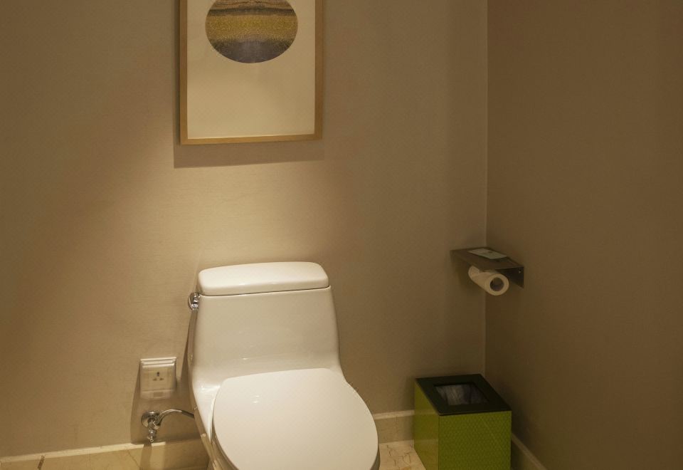 湖景套房【深睡枕+电动沙发+尽览篔簹湖景】