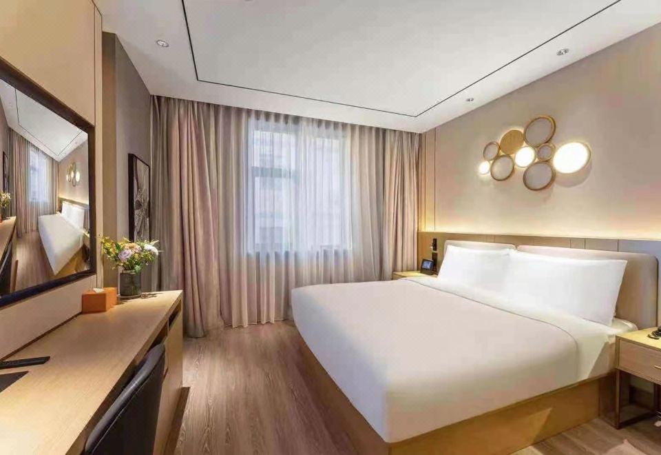 月若流金大床房