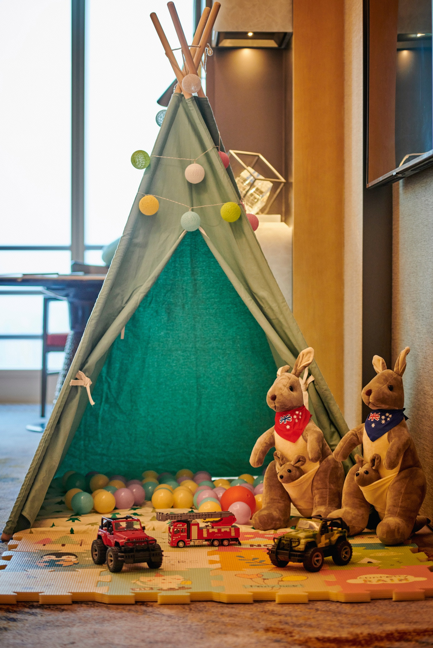 動物園親子主題雙床房