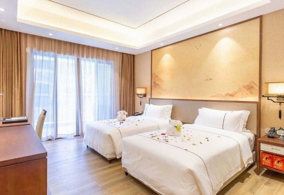 Yuetianxia Hot Spring HotelGarden Villa - Near River (Soaking Tub)