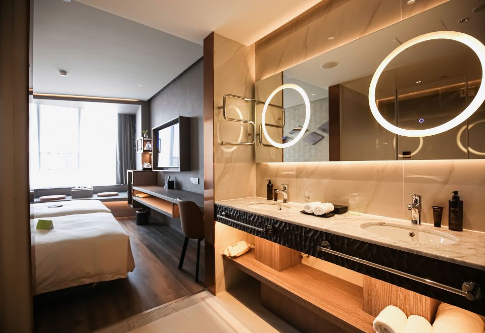 甄選雙床房（加熱毛巾桿+小冰箱+智能鏡）