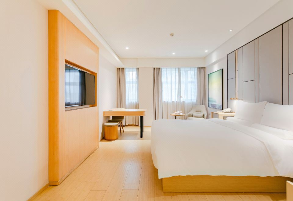 JI Hotel (Chengdu Taikoo Li Binjiang Road) Business Queen Room