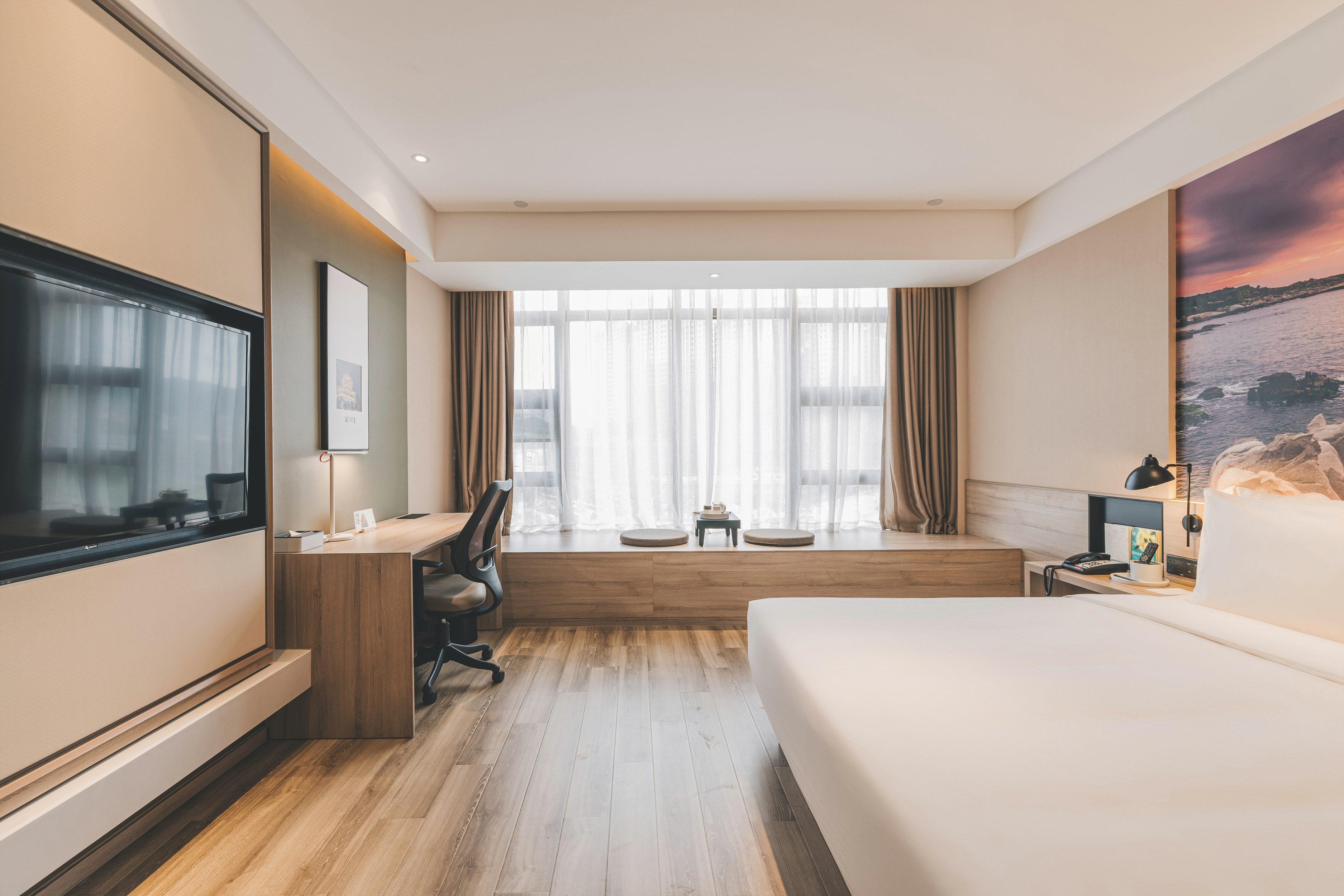 行政大床房（亚朵星球深睡床垫+深睡枕+mini吧小冰箱）