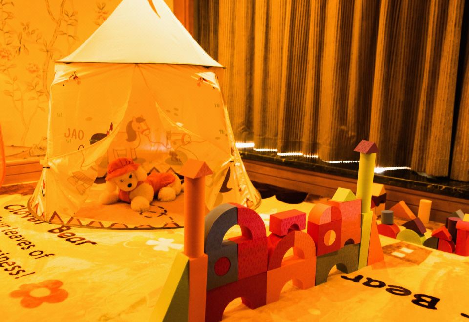 行政主题小童房