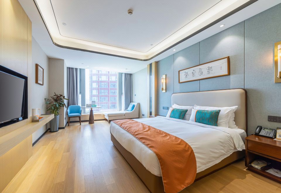 辰宇·瞰湖大床房|落地窗·金可儿床垫|