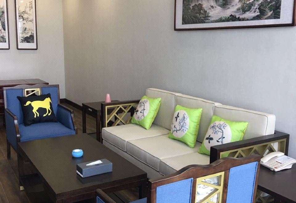 Wanbo Holiday HotelDeluxe Suite (Smart Home System)