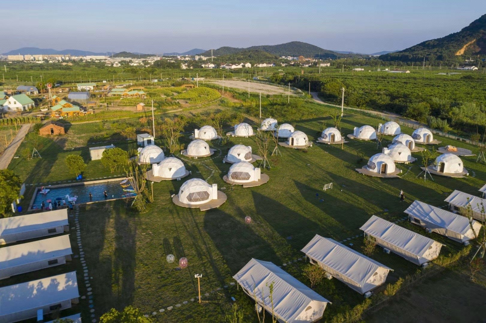 格瓦拉露營帳篷大床房