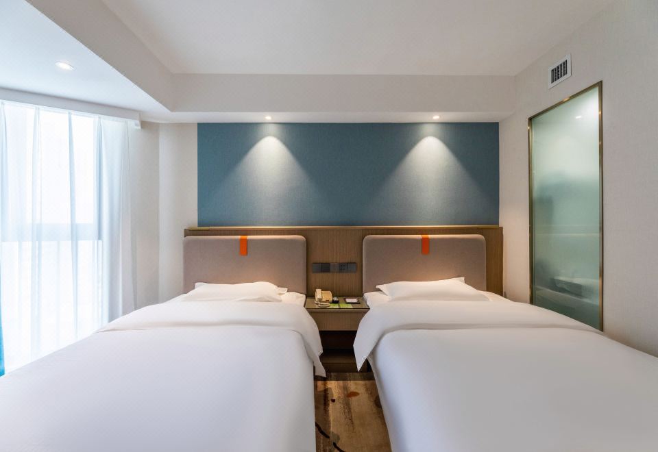 华悦零压双床房