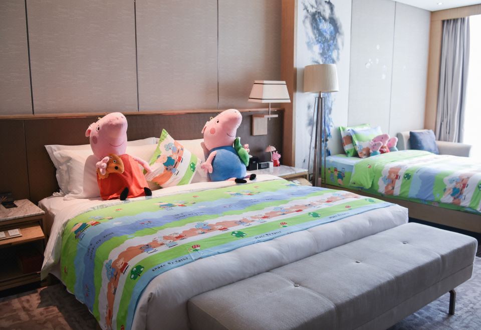 家庭亲子?豪华三人房|小童乐园|小童护栏|小童洗护