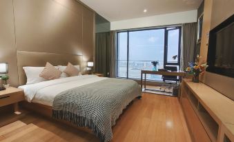 Quzhi Hippoly World Trade Apartment (Guangzhou Tower Pazhou Convention and Exhibition Center)