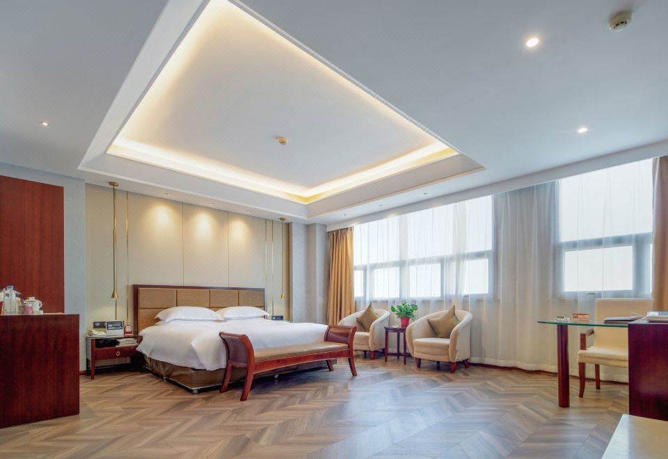 智能行政大床房（小度音箱+助眠床垫）