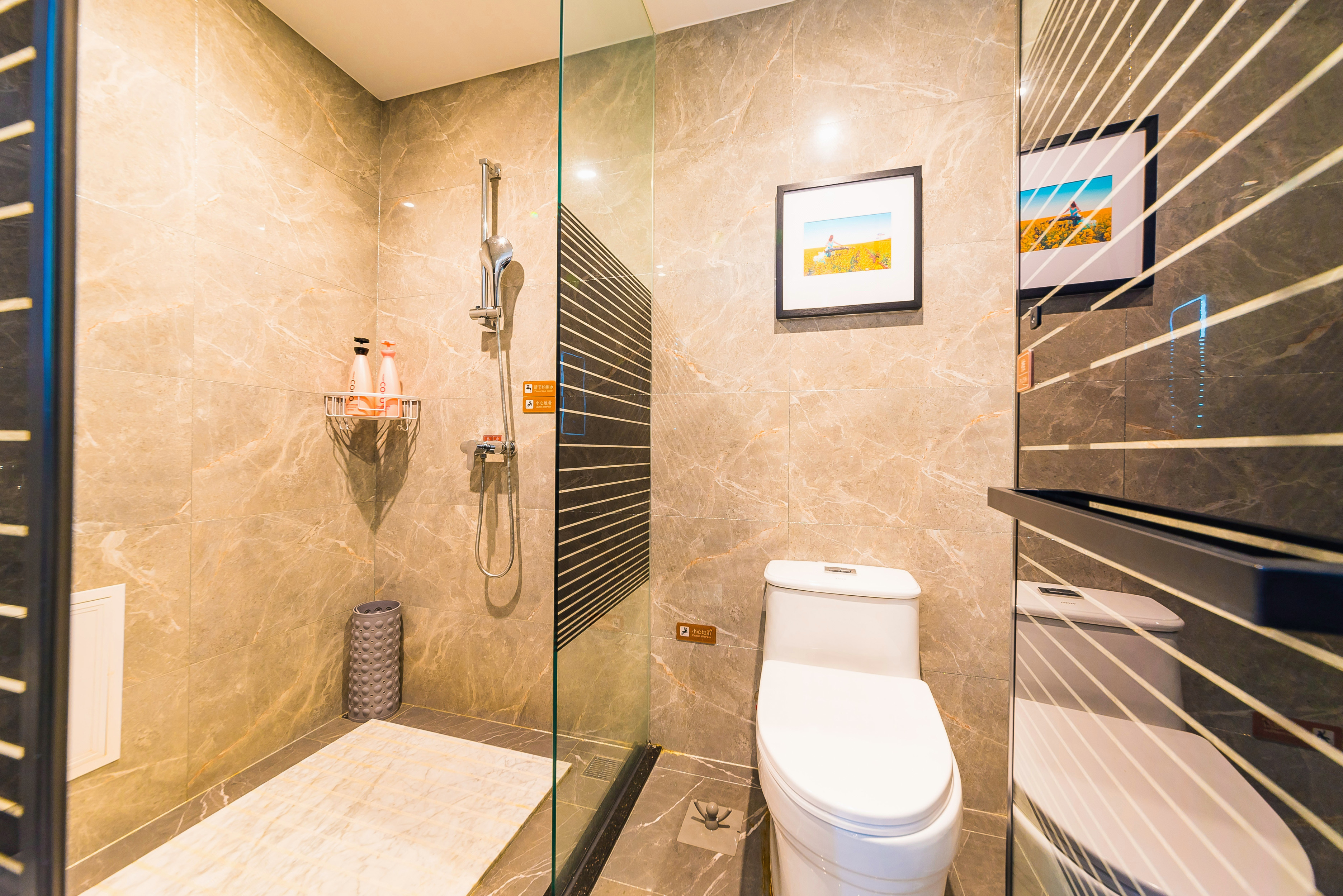 精品大床房【大空间+全屋地热+安静私密】