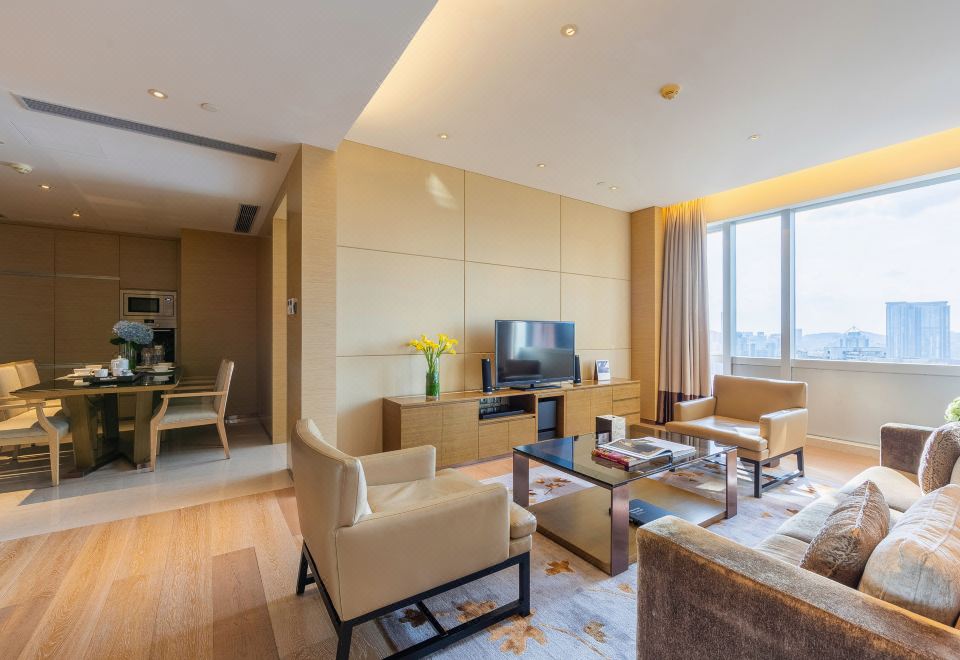 Three-Bedroom Executive Suite