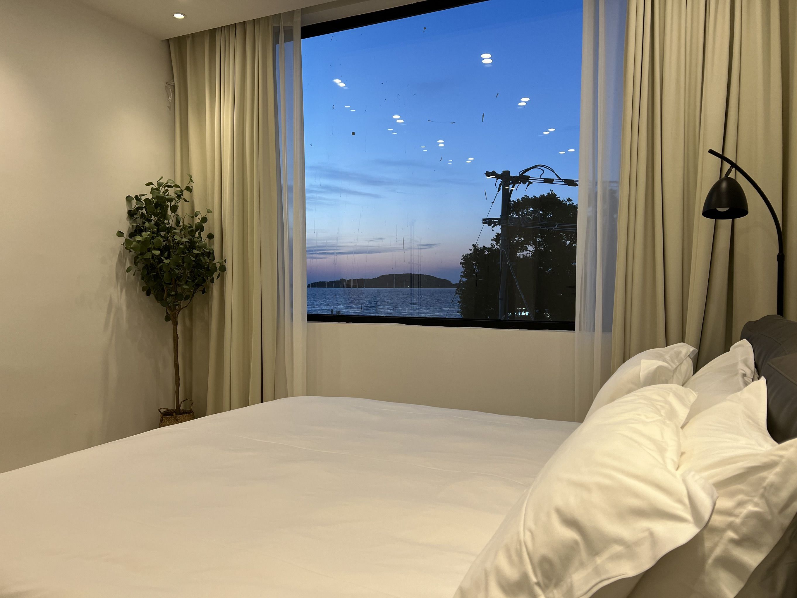 Suzhou BAY Chunhuiwan Homestay湖景双床房[地暖]