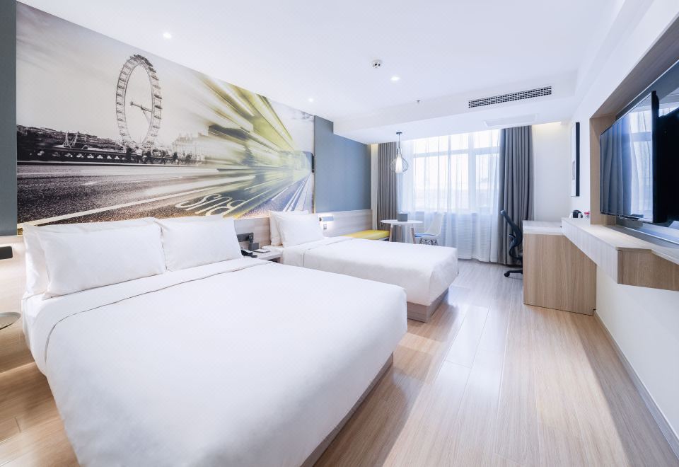 Atour Light (Harbin Central Street)Standard Family Room