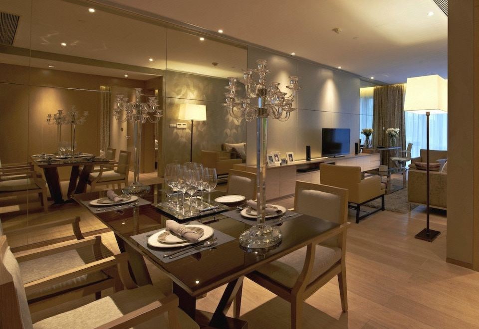 Two Bedroom Executive-2 Double