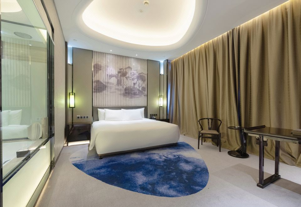 行政豪华大床房（Kappa洗护+斯林百兰床垫+休闲浴缸）