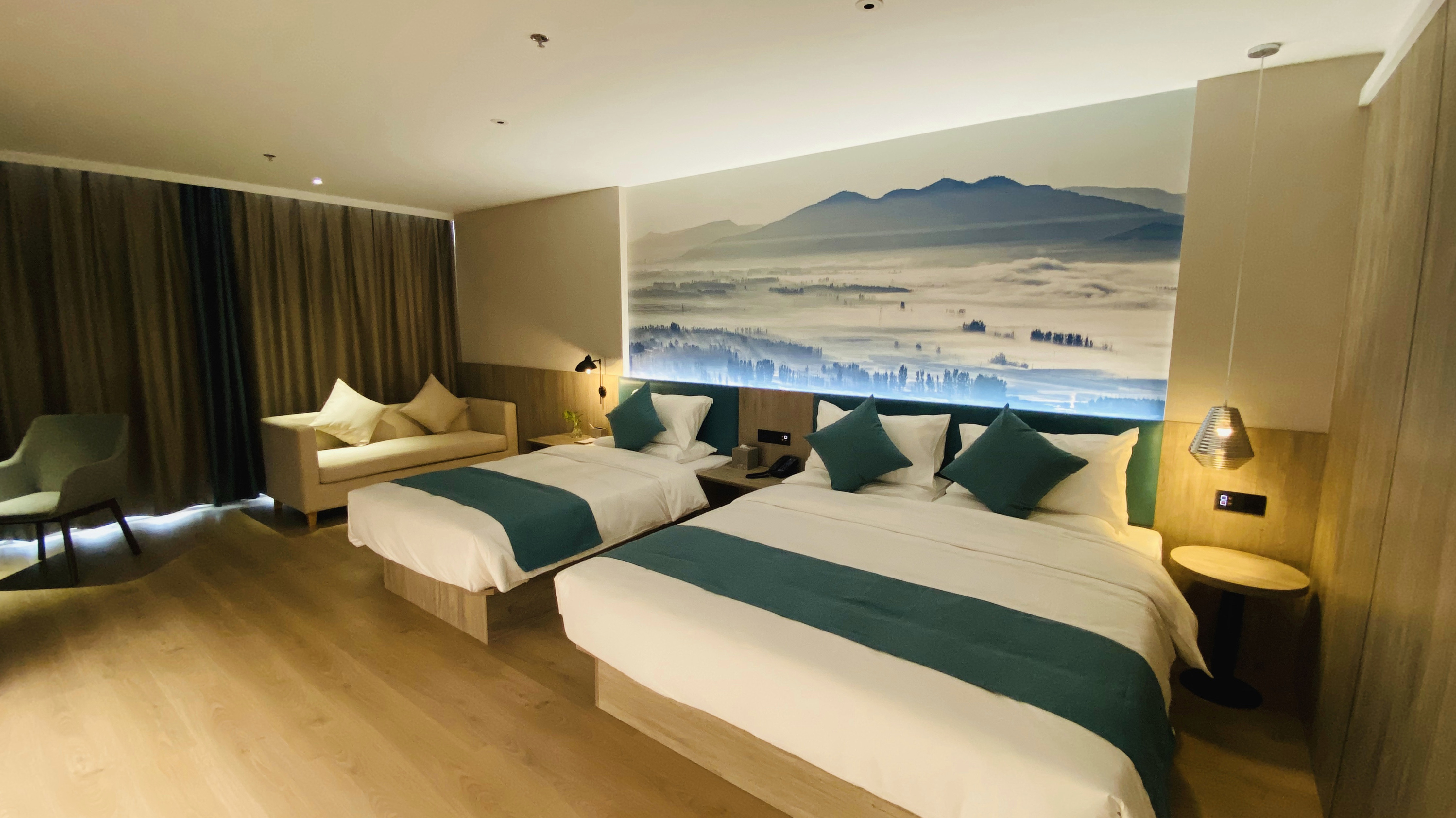 豪华家庭房（落地大窗）