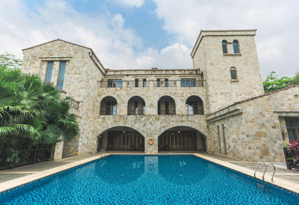 復古城堡大床房