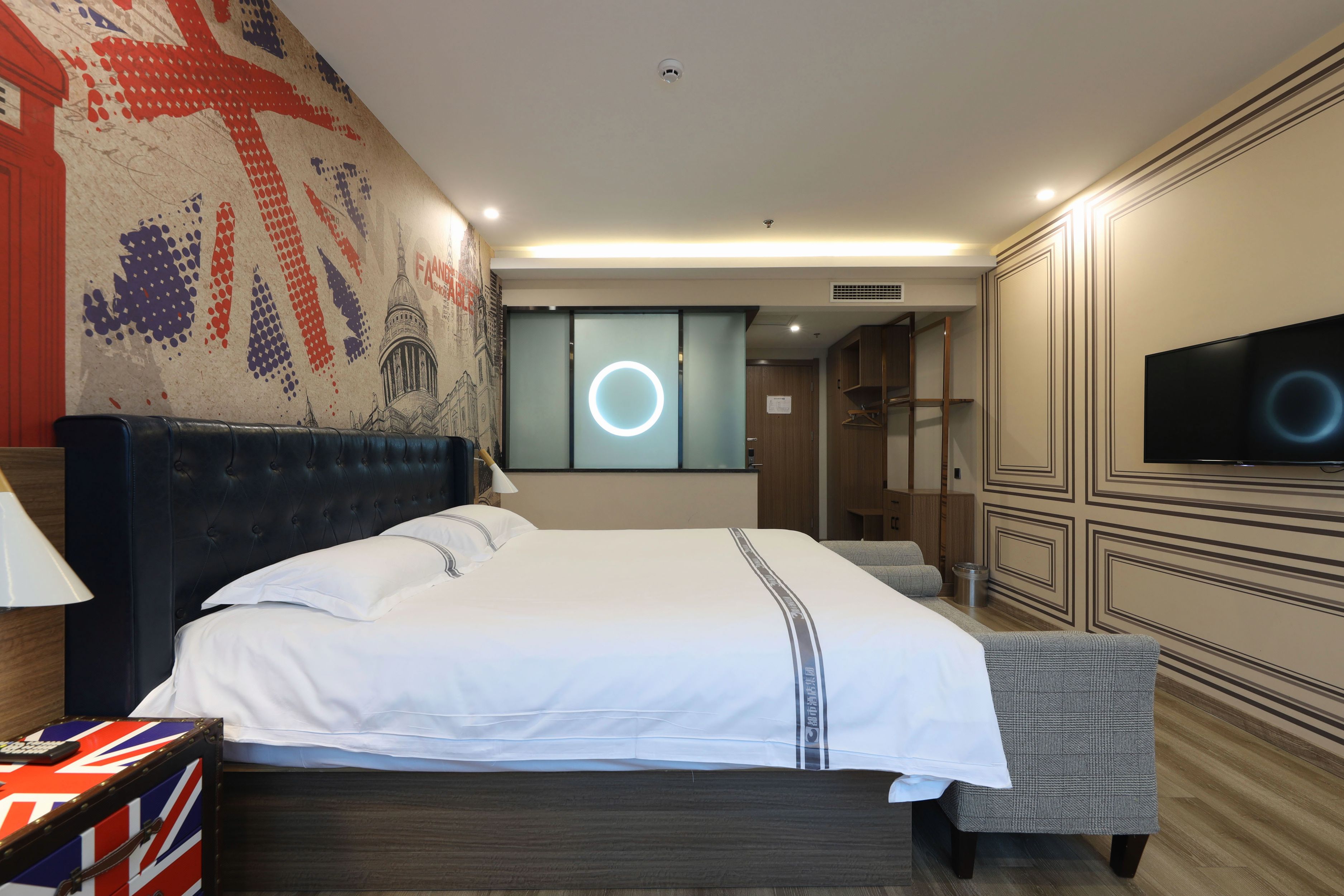 花园尊享大床房