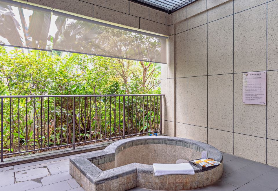 溫泉大床房丨私家泡池