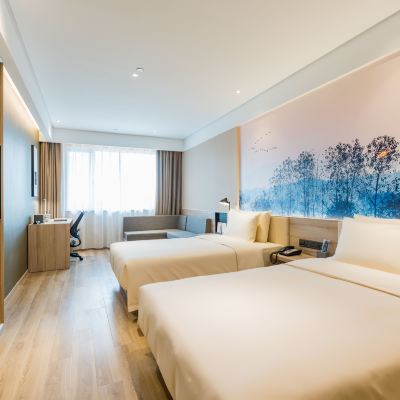 豪華雙床房（零壓床墊+液晶投屏+舒適乳膠枕+迷你冰箱+水吧枱） 杭州錢江新城亞朵酒店優惠